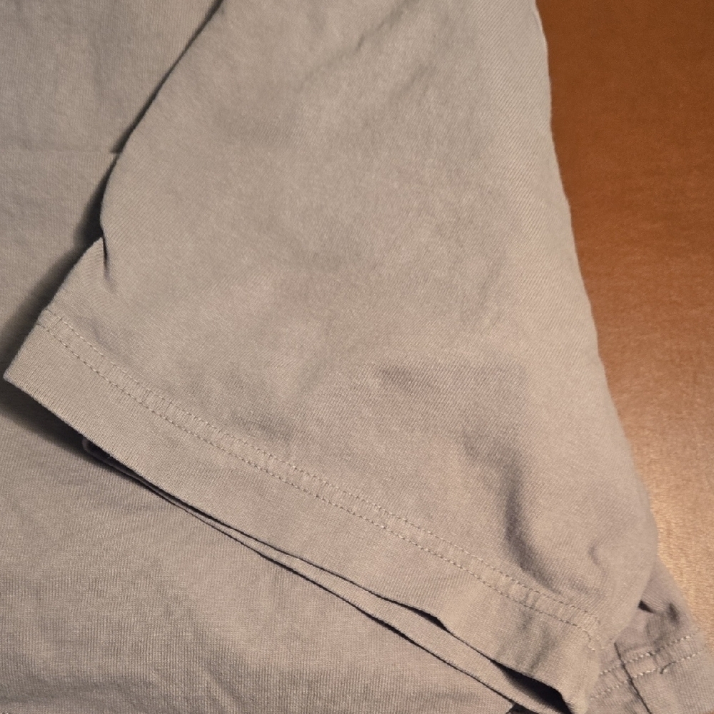 Yeezy Gap‎ Classic Gray Short Sleeve Tee - Picture 4 of 6